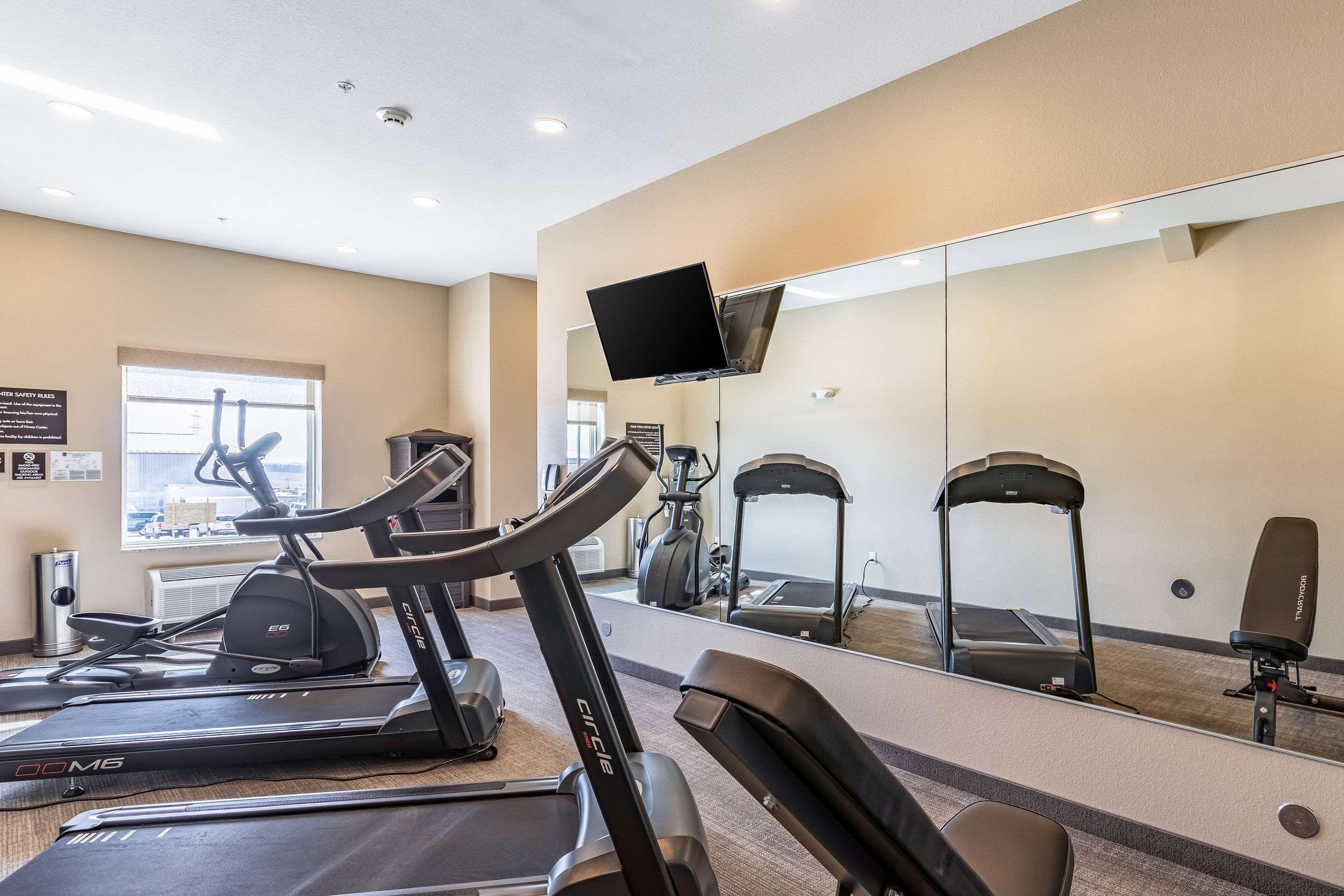 מילסבורג Sleep Inn & Suites Mt Hope Near Auction & Event Center מראה חיצוני תמונה